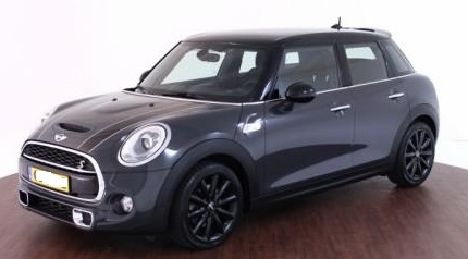 Left hand drive MINI COOPER S Chili